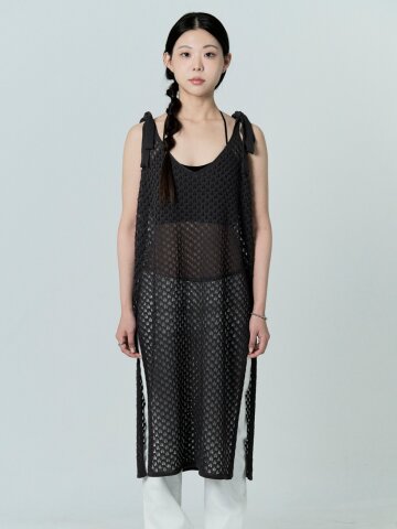 skashi punching strap detail knit one-piece_charcoal
