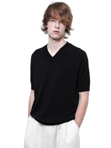 Reglan Line V-neck Half Knit - Black