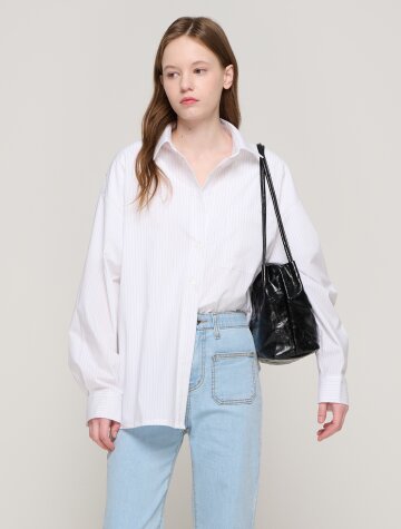 링클 스퀘어 숄더백 (블랙)