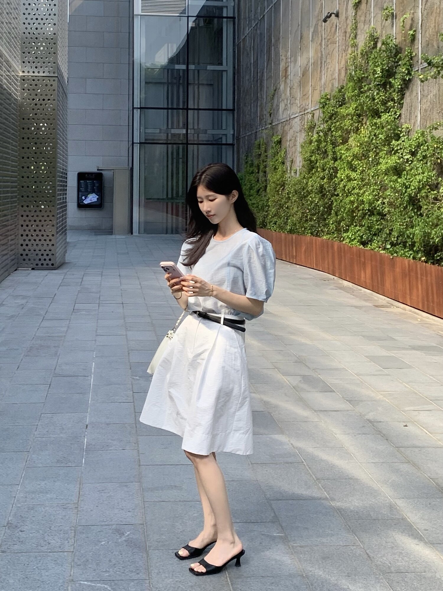 텐셀 볼륨 라운드블라우스