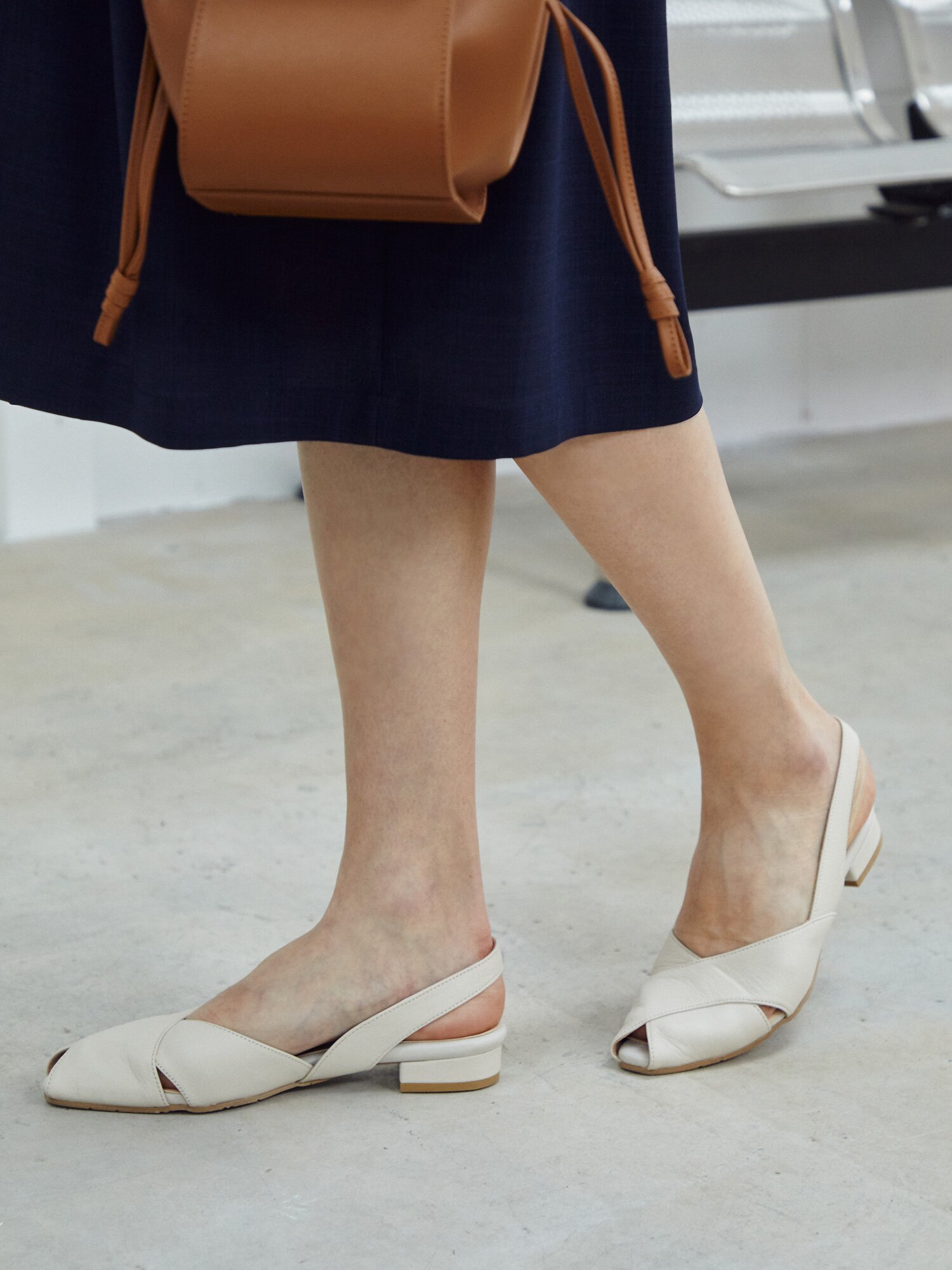 천연가죽 오드리 슬링백 국내수제화 GIS-44219