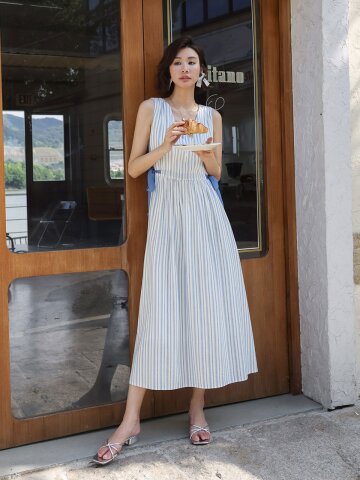 LS_Striped side ribbon dress