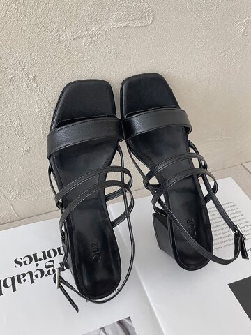비바드 스트랩 샌들_black 5cm ODR240017