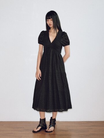 IT_V-neck cut out dress_BLACK