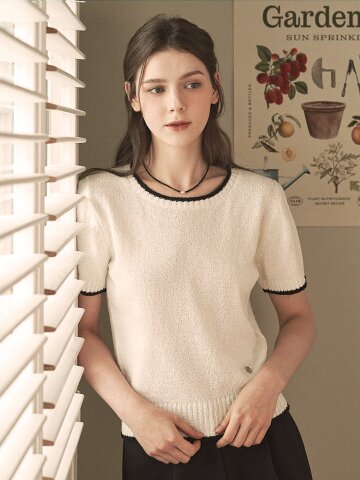 스프링클 부클 니트