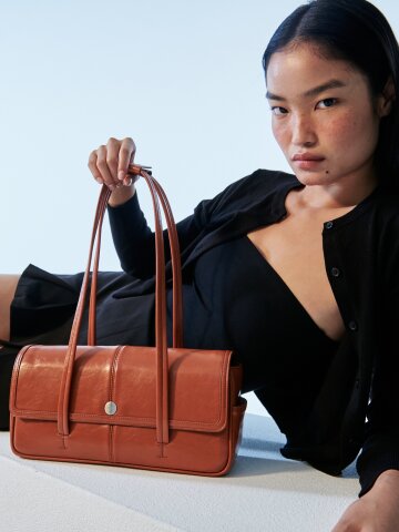 미뇽 바게트백 브라운