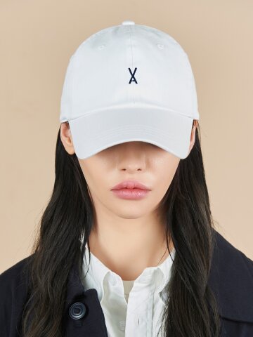 바잘 로고 오버핏 치노 볼캡 화이트