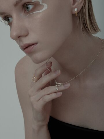 [Line Art] Reversible Line Necklace