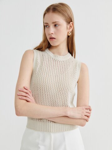 Boucle Knit Vest Beige