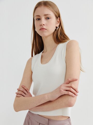 U-neck double sleeve White