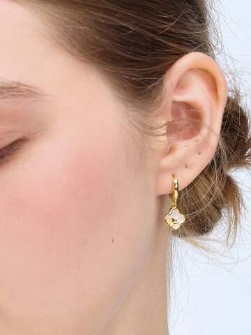 자개 클로버 나비 이어링 _STJ-ES1612