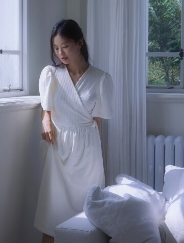 room no.304 Alice white