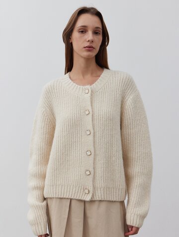  Gemstone Round Cardi_CREAM