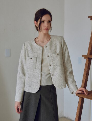 IT_Light gray slim-fit crop jacket