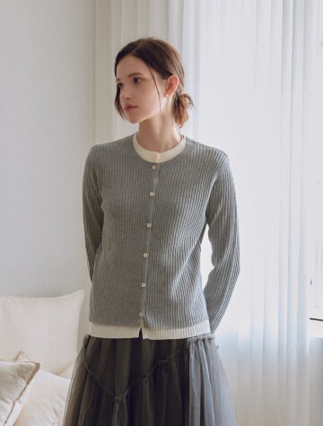 IT_Fake two-piece button cardigan