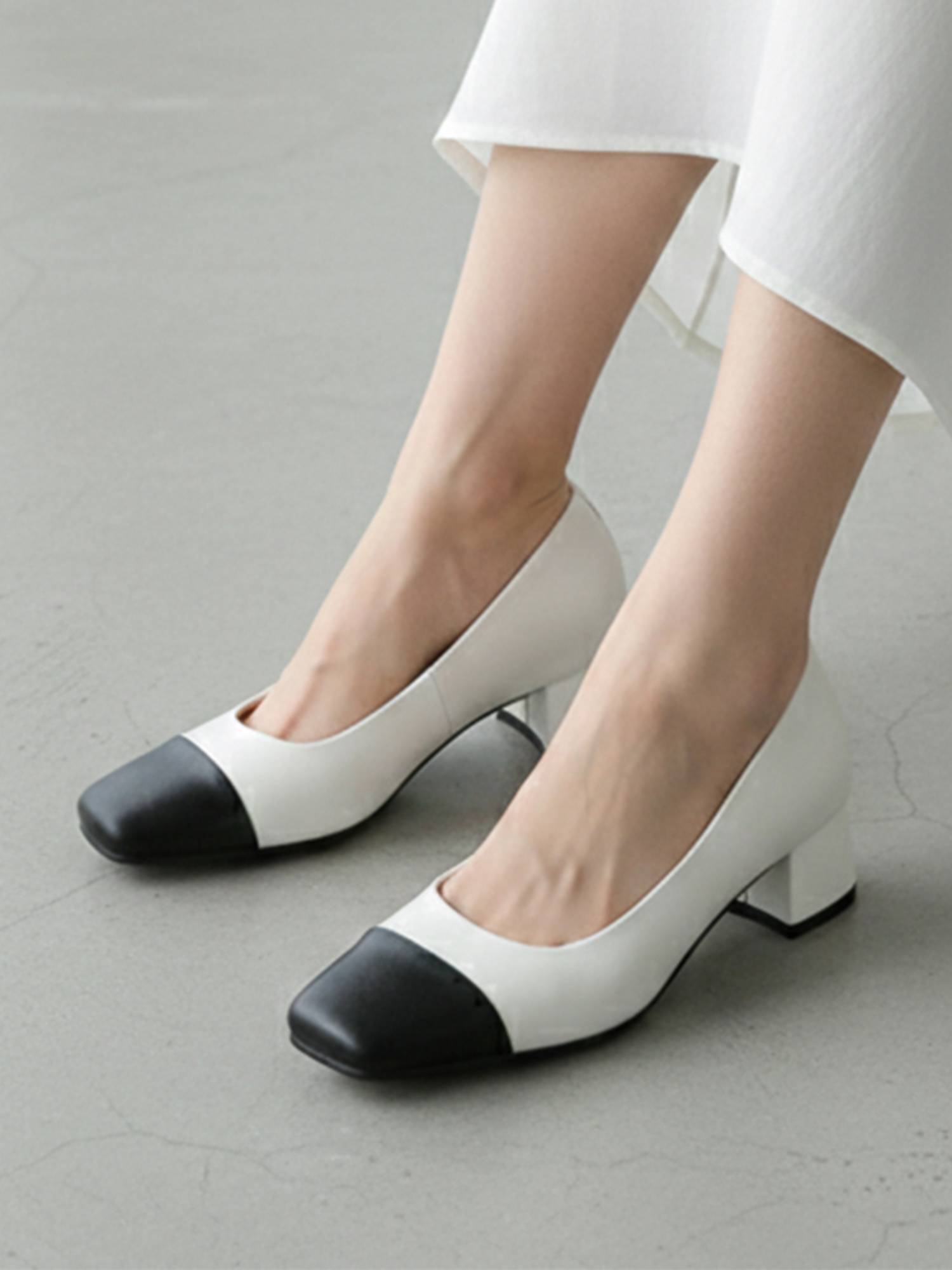 머랭고 천연소가죽 투톤 클래식펌프스 4cm M24F05L