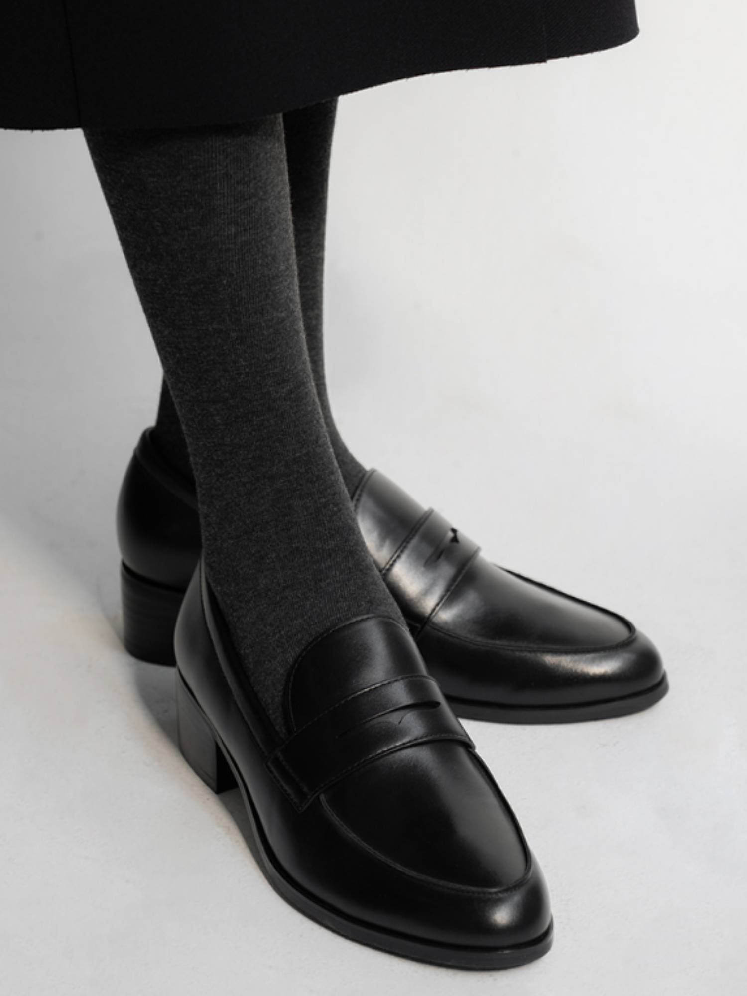 케임브리지 01 여성 로퍼-블랙