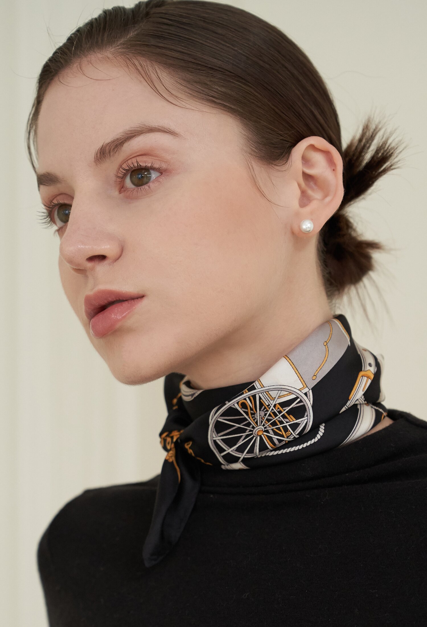 엘르 엔딩마차 실크 미니 스카프 SE141S314