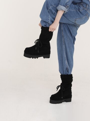 블랙 시어링 양털 미들 부츠(6.5cm)