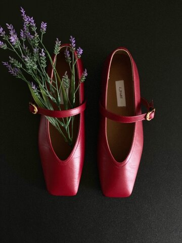 bruni maryjane flat  red