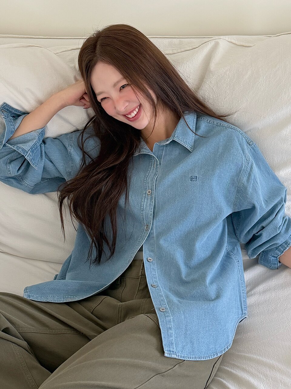Minimal Logo Denim Shirt - Light Blue