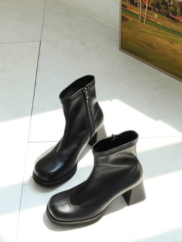 머랭고 스판청키 앵클부츠 6.5cm M24W02