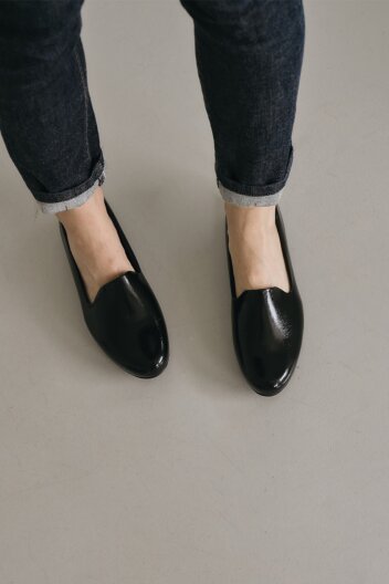 104029 로퍼_블랙페이턴트(1.5cm)