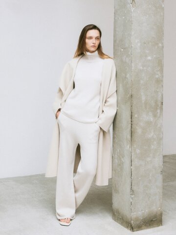 NEW 시그니쳐 turtle neck - italy cashmere 100% (ivory)