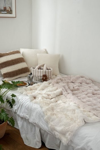 버블 밍크 퍼 담요 겸 이불 2color