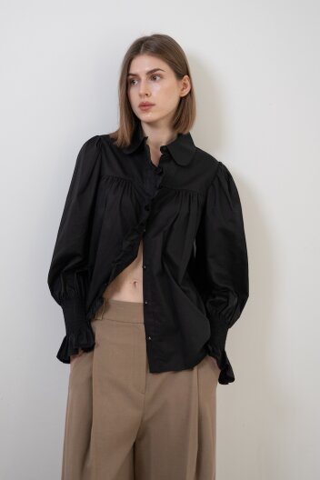 [24FW SALE] Bonsoir Blouse (black) 레떼르넬 소매퍼프 프릴 블라우스