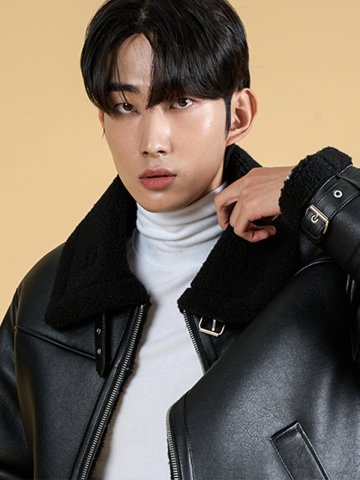 (남녀공용) B3 소매벨트 오버핏 무스탕 자켓 [All_Black]