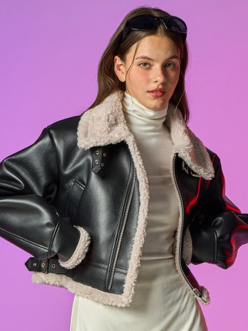 [크롭 ver.] 블러드 셔링 양털 플리스 레더 무스탕 자켓 [Black_Beige]