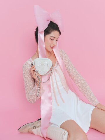 투포식스 Heart chain ribbon cross bag CM