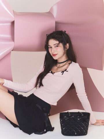 투포식스 Quilted mini tote bag Bk