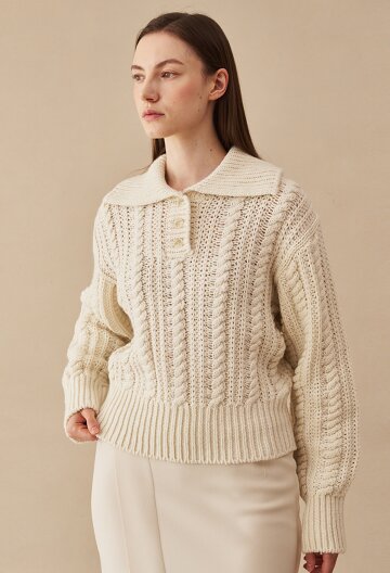 Cable Collar Wool Knit -Ivory
