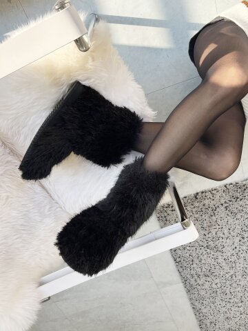 Teddy Fur Mini Ankle Boots - Teddy Black