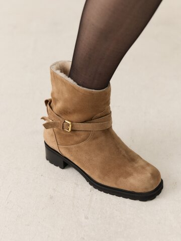 417C comfy fur boots Deep Beige _3cm