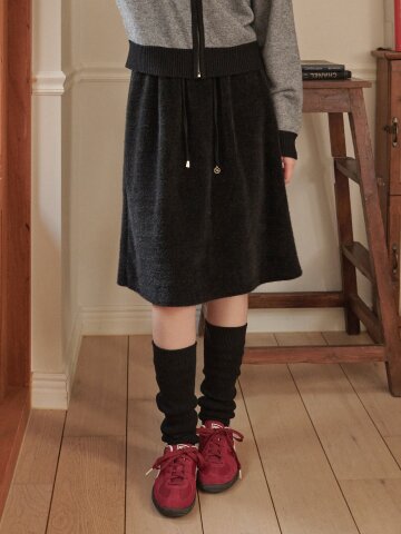 마일드 미디 니트 스커트