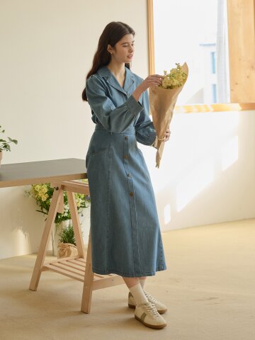 버튼 장식 플레어 데님 스커트 