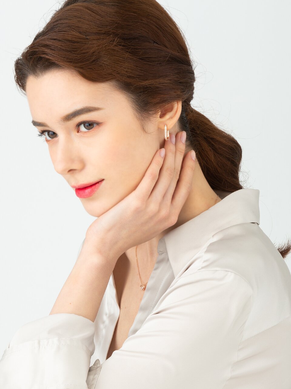 14K GF 라운드 엣지 귀걸이 ELGPEE321