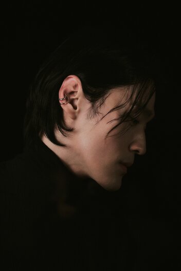 HUSTAD 238 Silver Leaf Earcuff_ 925 실버  립 이어커프