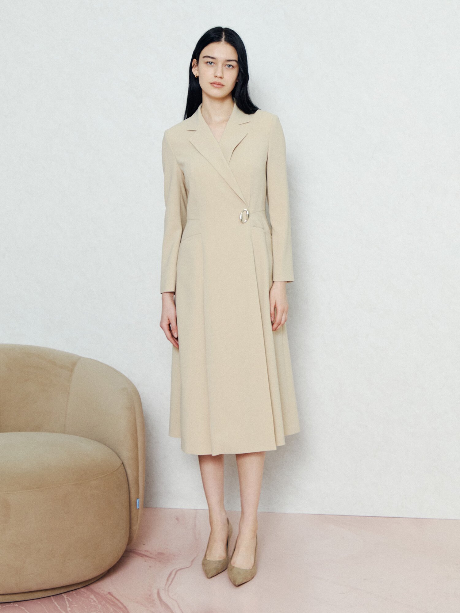 앨리스 테일러드 메탈 원피스 (BEIGE)