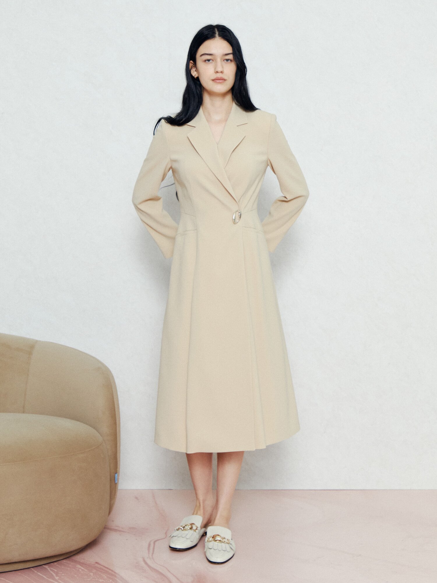 앨리스 테일러드 메탈 원피스 (BEIGE)