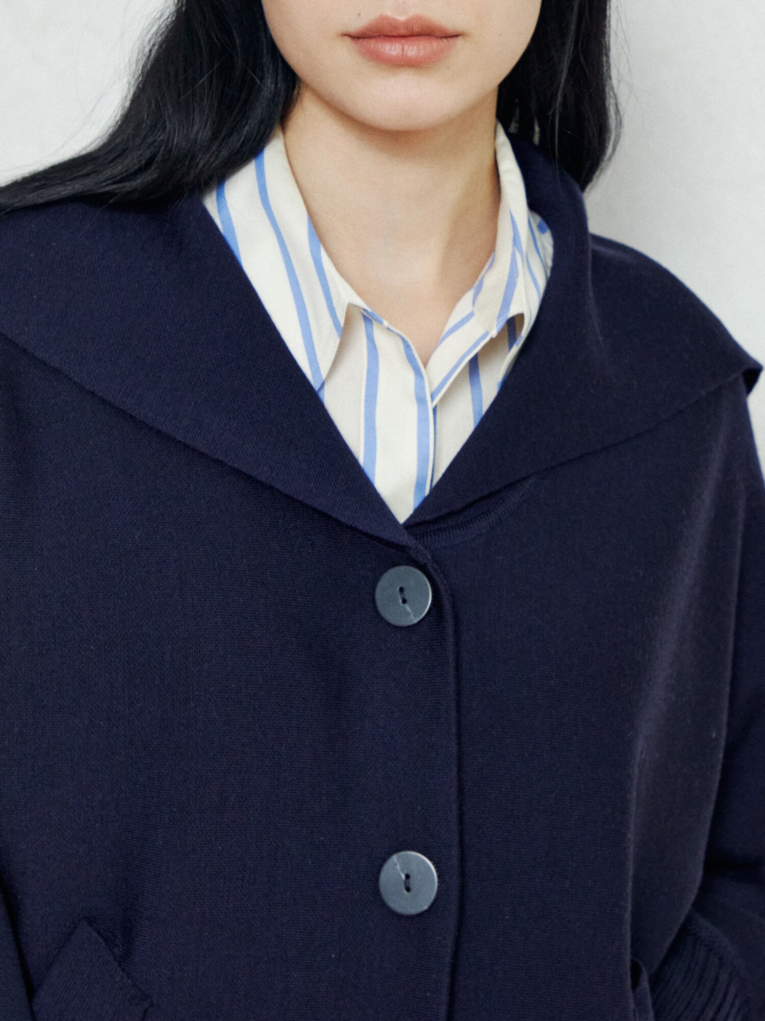 브이넥 오픈칼라 니트 가디건 (NAVY)
