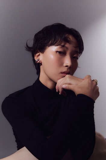 HUSTAD 242 Silver Flower Leaf Earring_ 925 실버 이어링