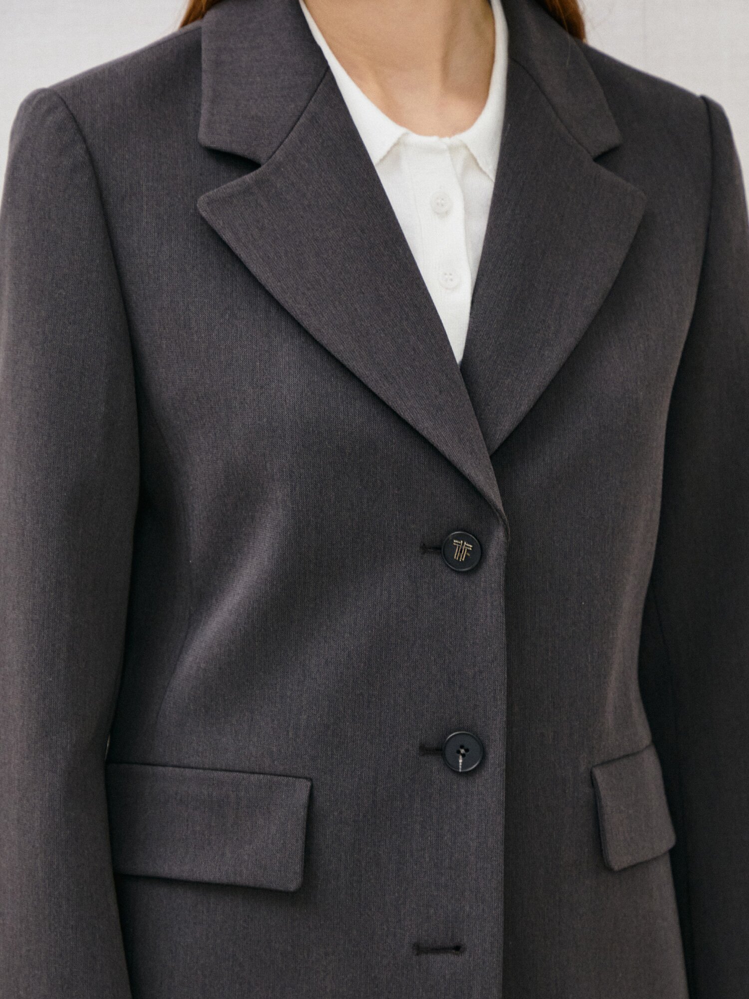 슬림핏 테일러드 싱글 재킷 (DARK GREY)
