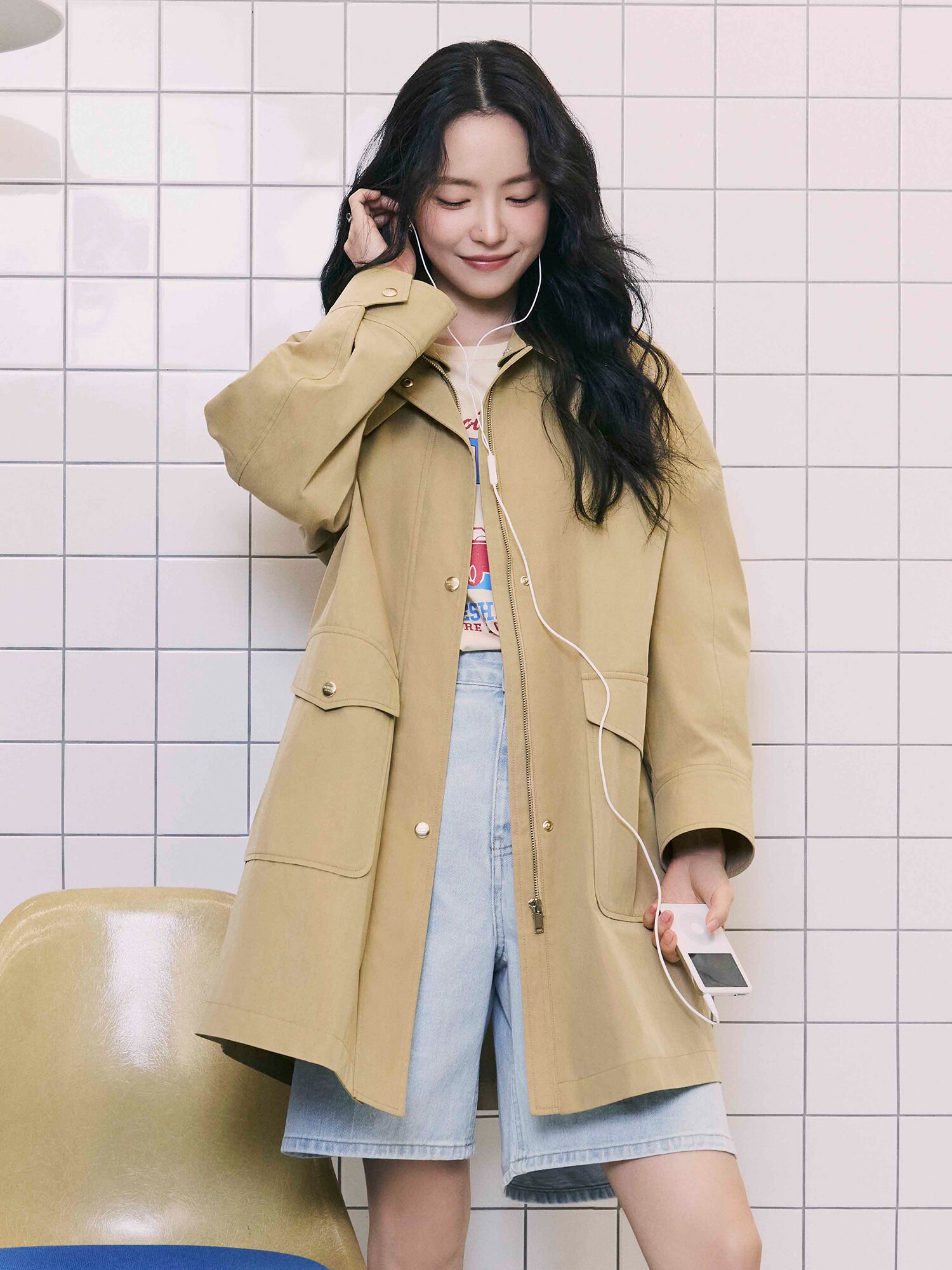 디테쳐블 칼라 트렌치 코트 (BEIGE)