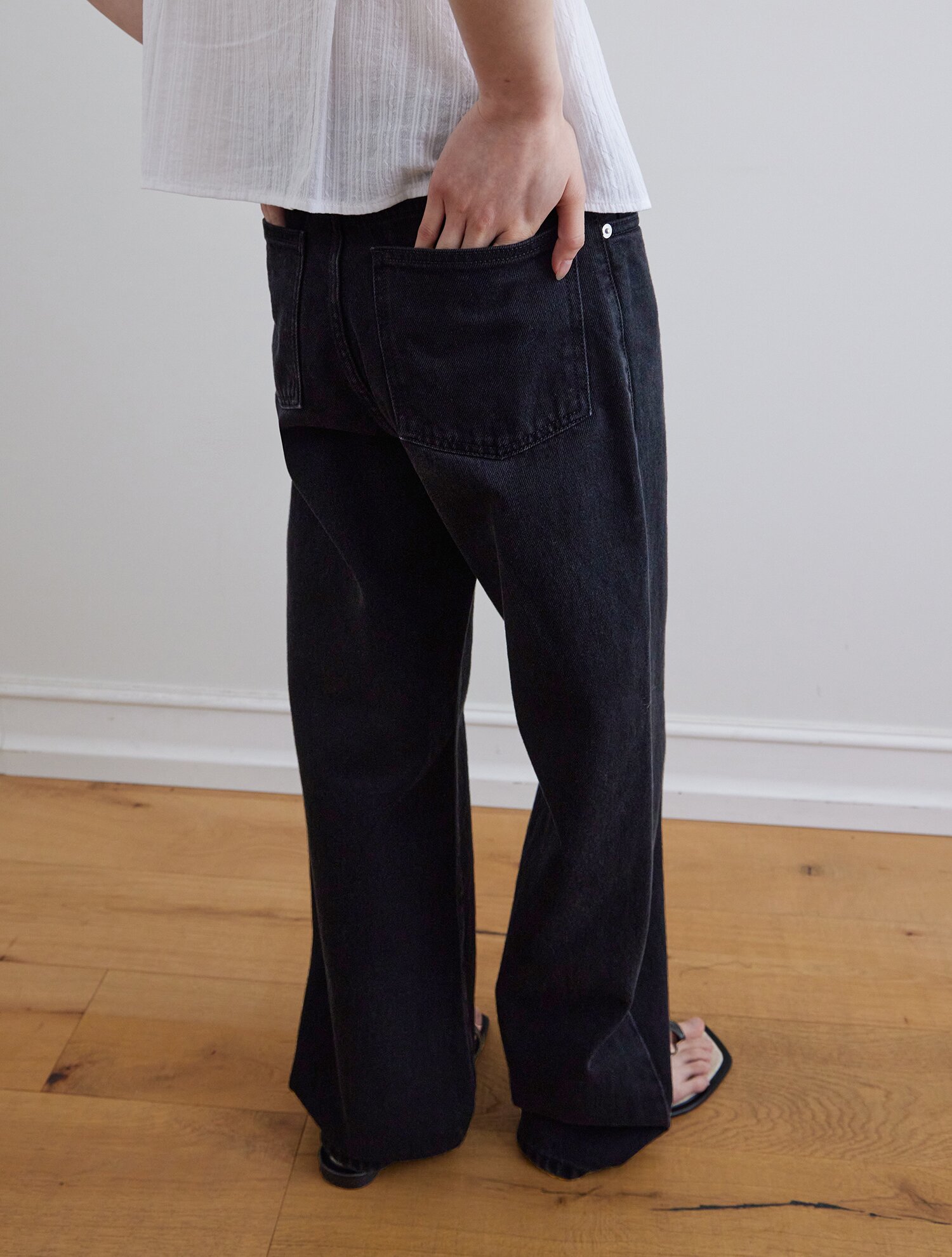Kintra straight washing denim_BLACK