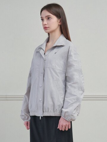 할로우 오버핏 윈드브레이커