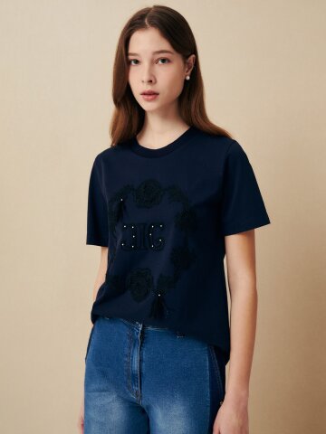 로맨틱 레이스 디테일 자수 티셔츠 